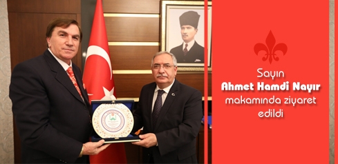 Sayn Ahmet Hamdi Nayr makamnda ziyaret edildi